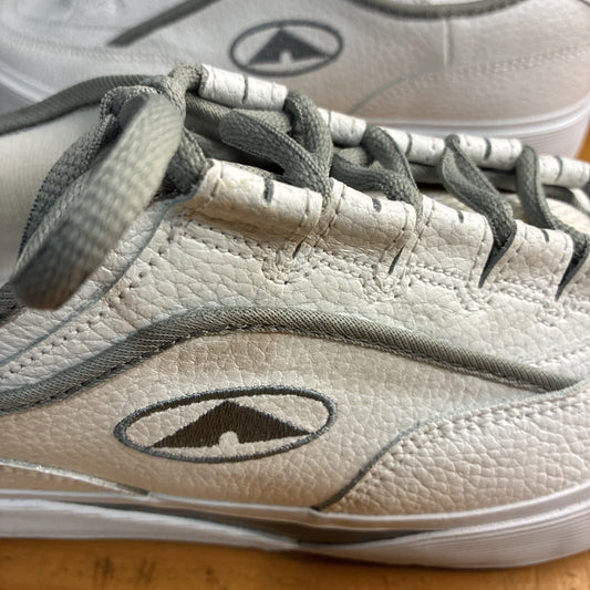 Airwalk Chunky Y2K Leather Retro Skate Sneakers White Deadstock 8.5 Unisex A12