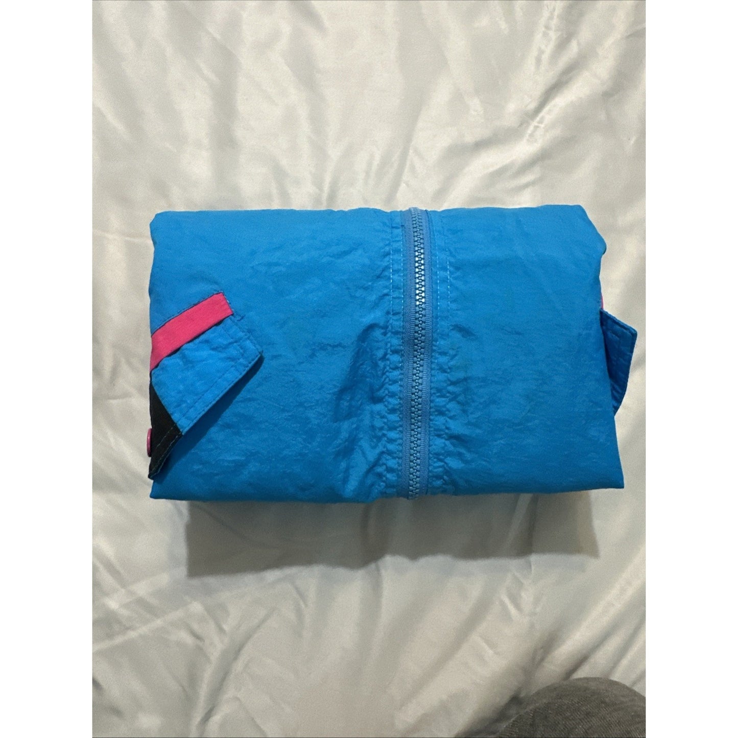 Vtg E-4000 Nylon Full Zip Windbreaker Jacket Size L Blue/Multi-Color Taiwan 1D26