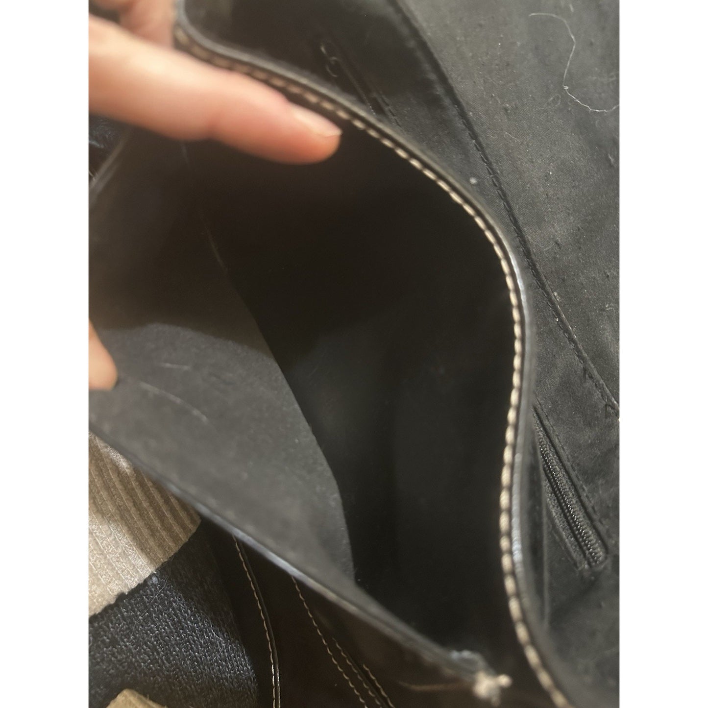 Liz & Co Leather Purse Black Over the shoulder Handbag Medium 13”x6”