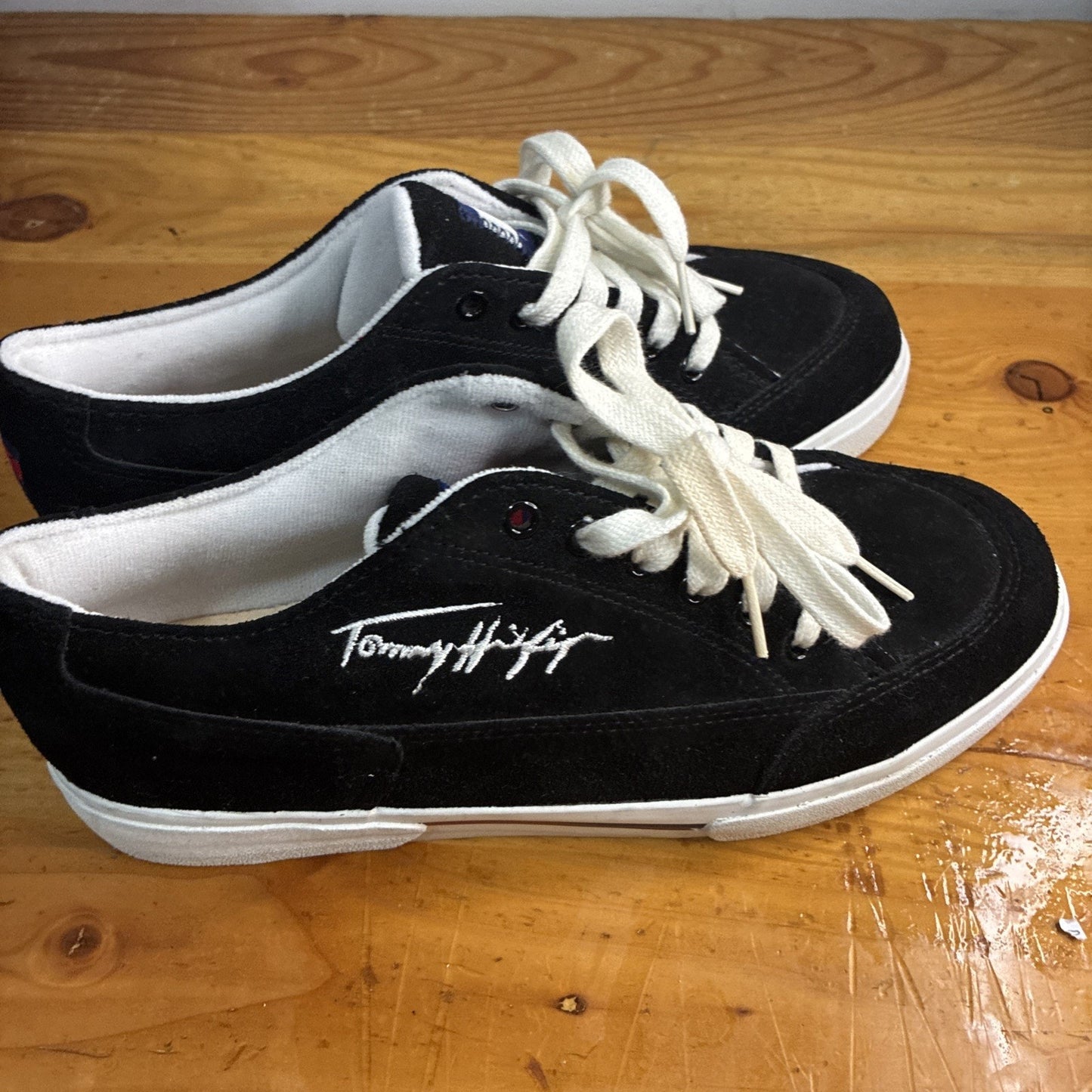 90s Akai Tommy Hilfiger 8.5 Black Retro Shoes Y2K Leather Suede Unisex A12
