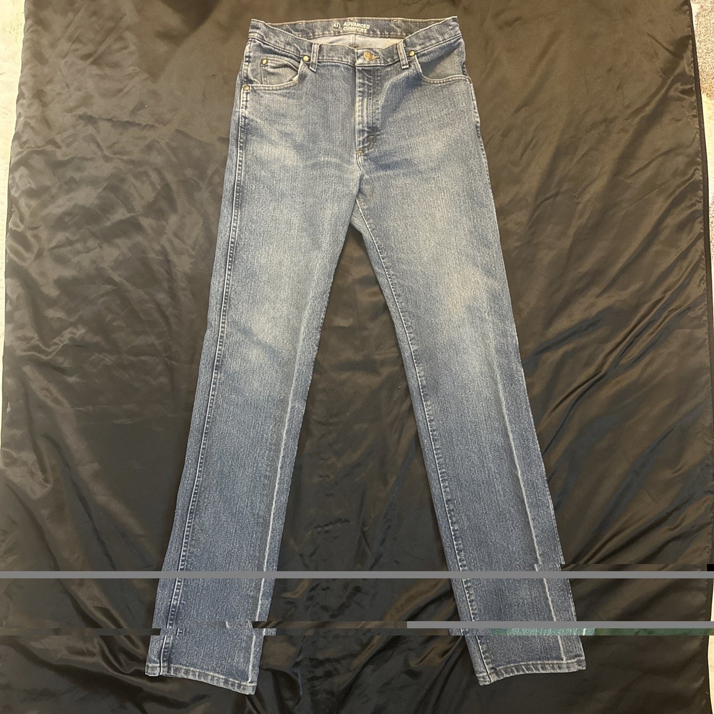 Wrangler Denim Blue Jeans Mens TALL 32x38 Regular Fit Advanced Comfort 1B06