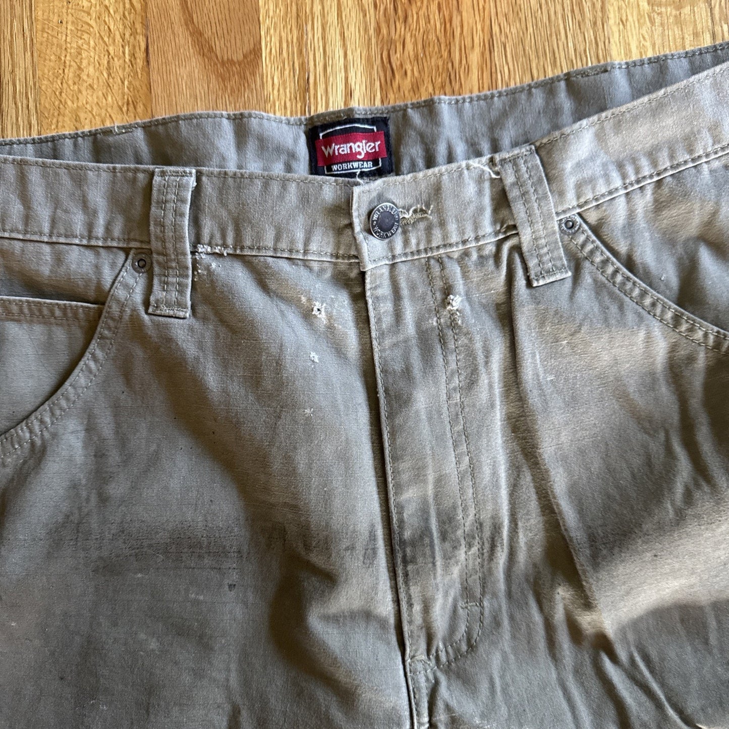 Wrangler Workwear Men's Work Pants 5- Pocket. Heavy Wear Size 36/32 B4