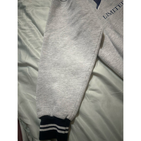 Vtg Dodger Iowa Hawkeyes Pullover Sweatshirt Size L Gray Navy Blue Ringer USA