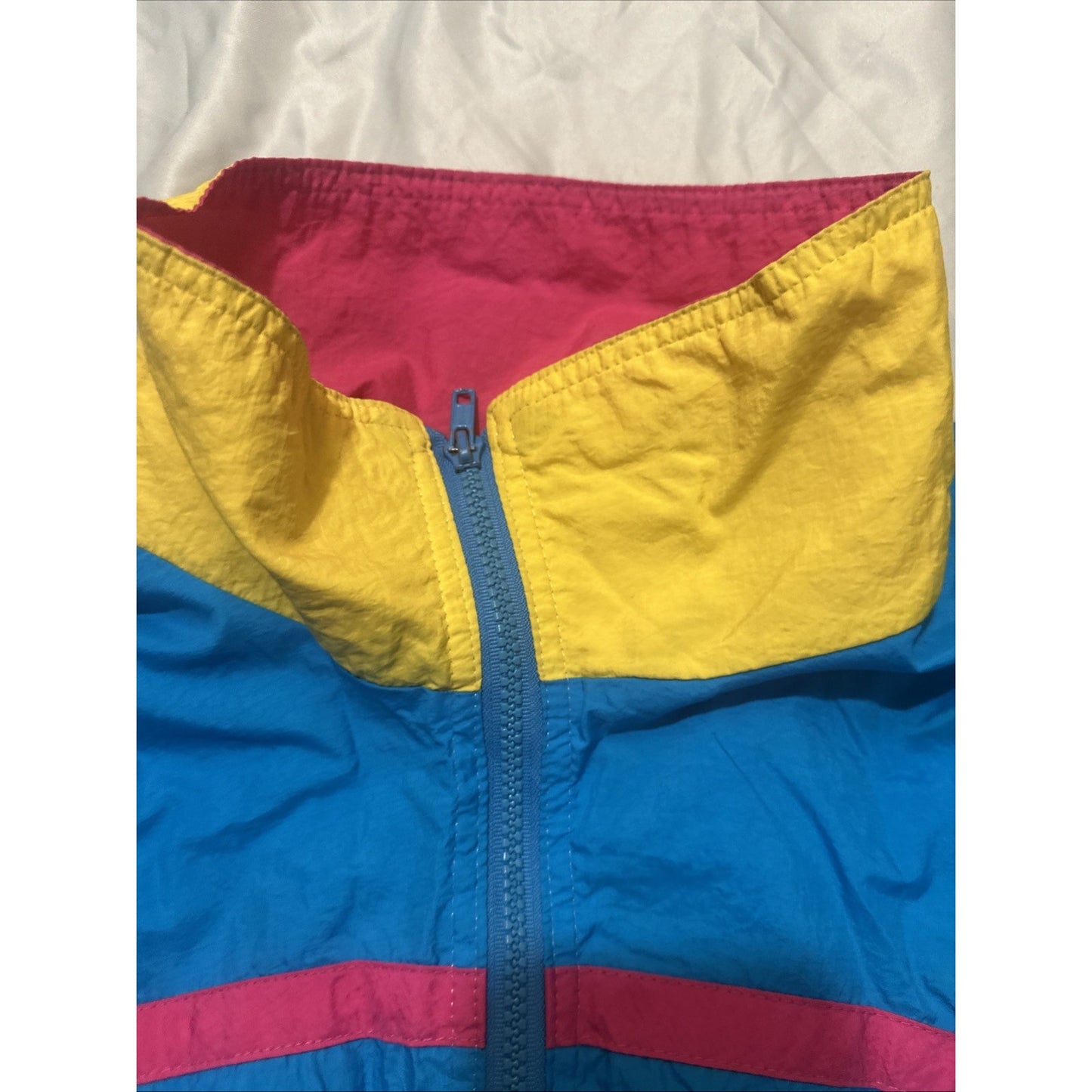 Vtg E-4000 Nylon Full Zip Windbreaker Jacket Size L Blue/Multi-Color Taiwan 1D26