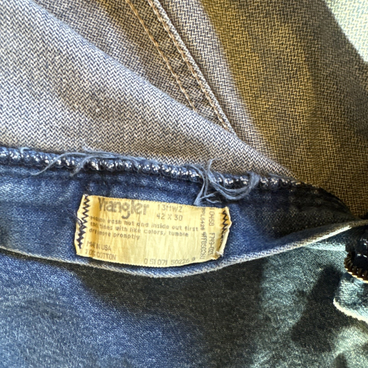 Vtg Wrangler Jeans Men's 42x30 Relaxed Fit Dark Wash Denim Blue Work USA F1