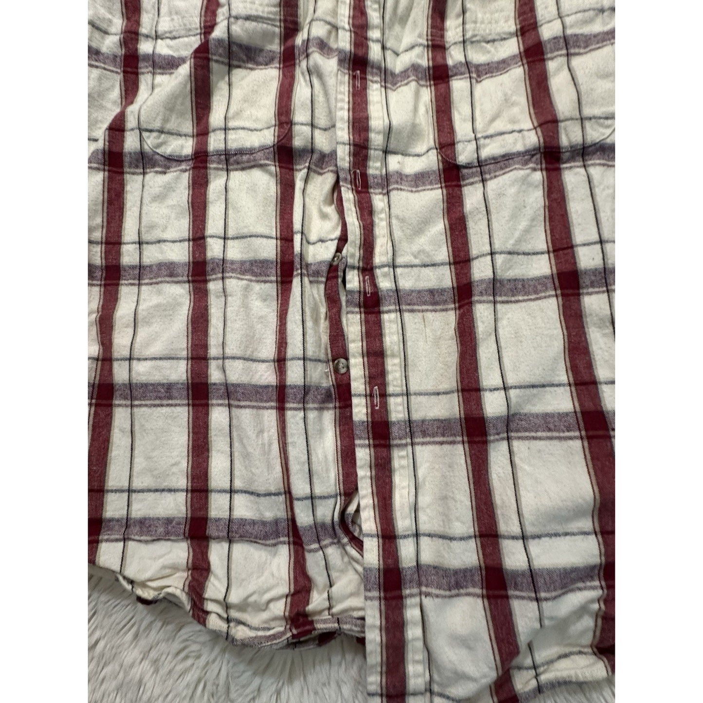 Vtg St. John’s Bay White Red Soft Flannel Size XL Brushed Twill 100% Cotton USA