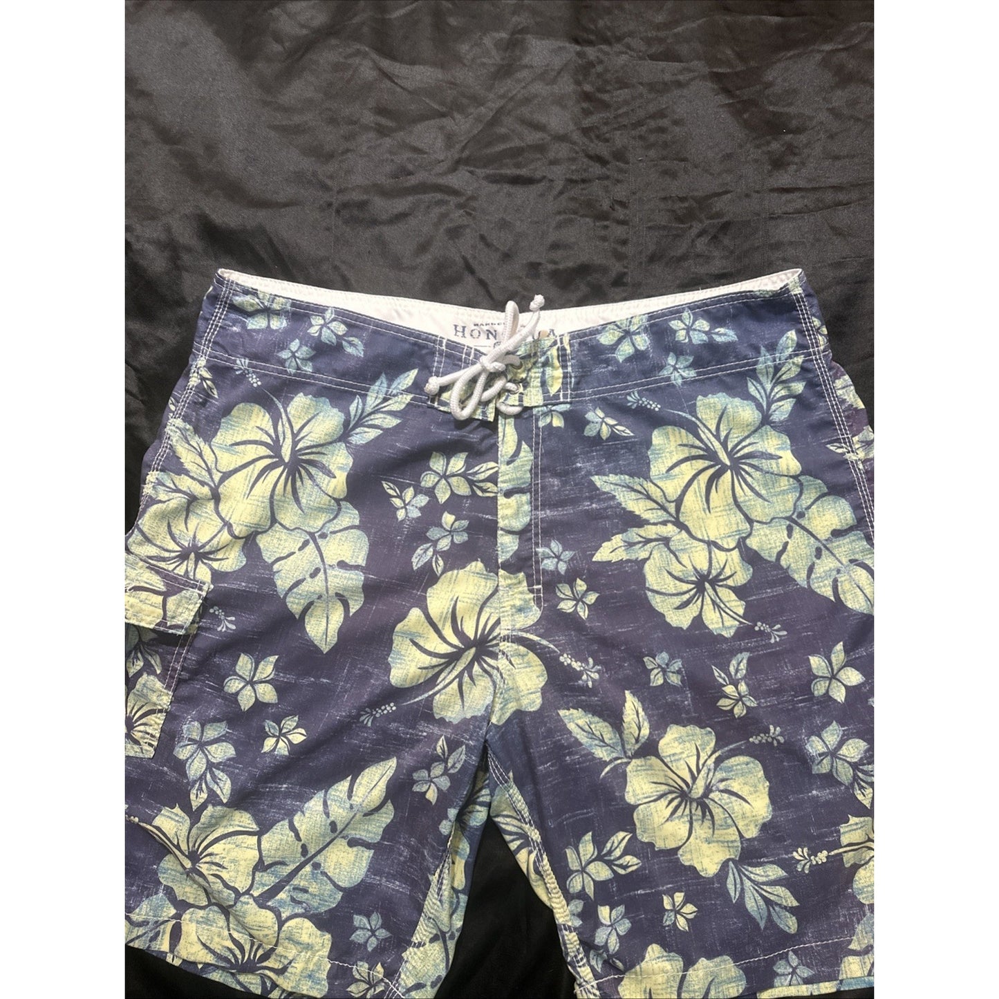 Honolulu Board Shorts Mens Size 42 Hibiscus Yellow/Blue Pockets 1D10