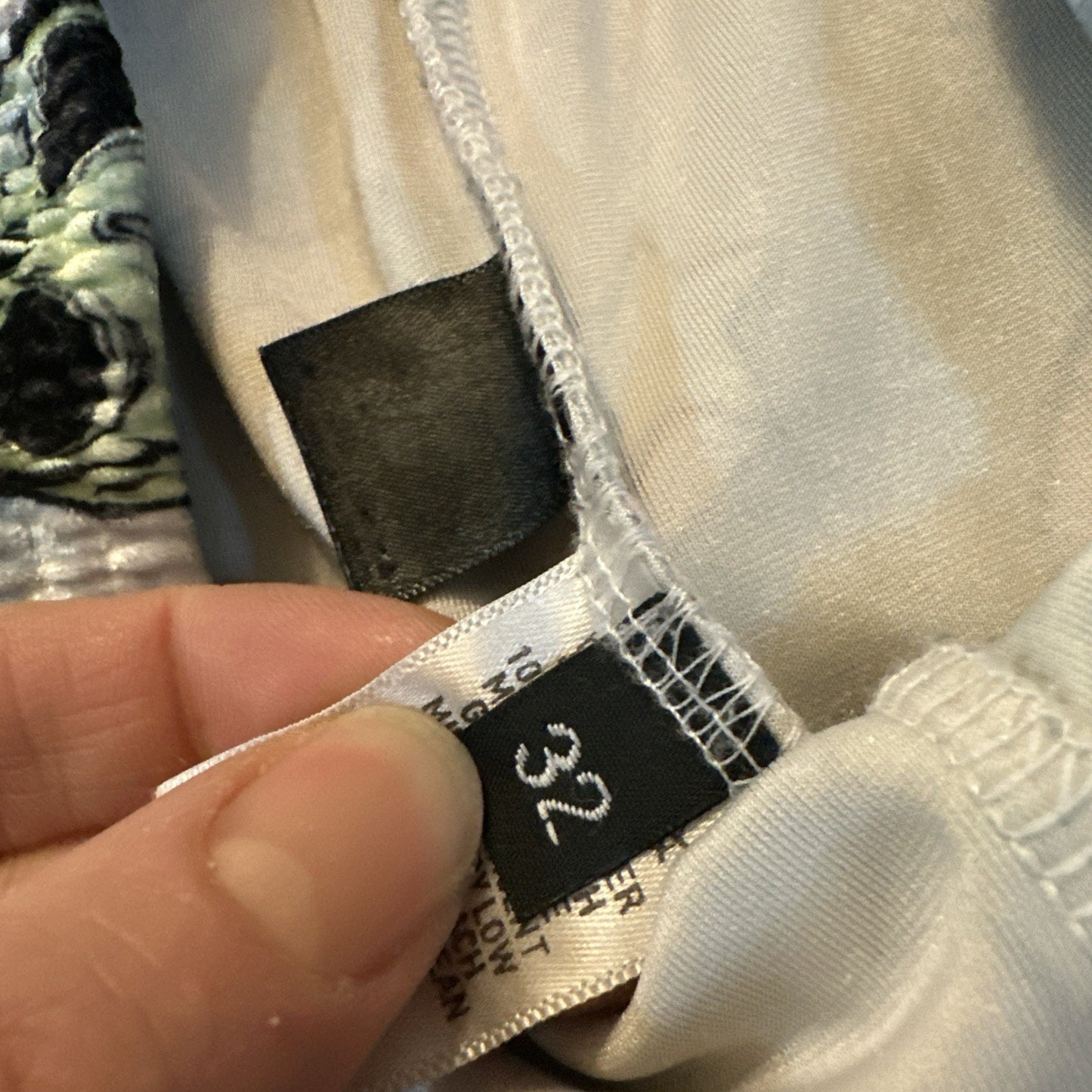 RETIRED Electro Threads Alien Elastic Shorts Mens 32 Quality USA Velour 1B08