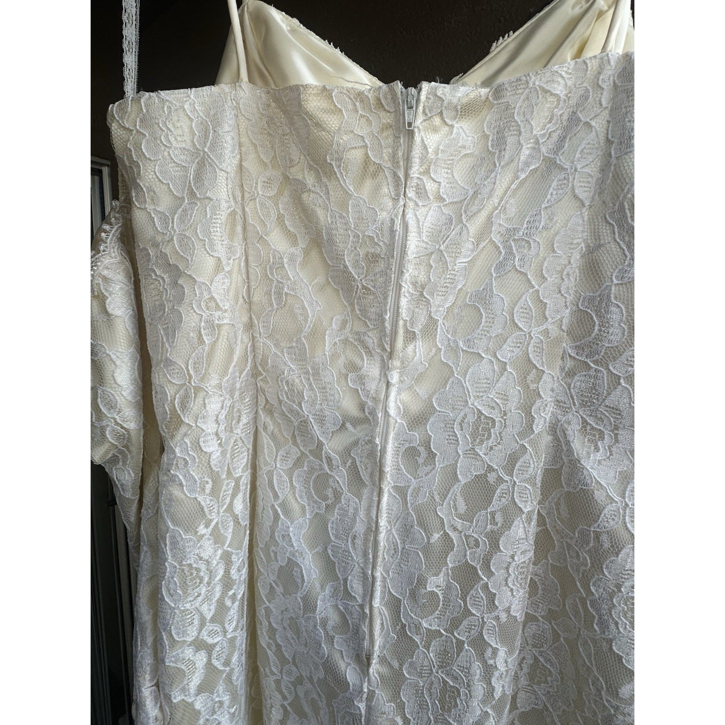 True Vtg Steppin Out Dress White Lace Glitter Detached Sleeves Size 11 USA Made