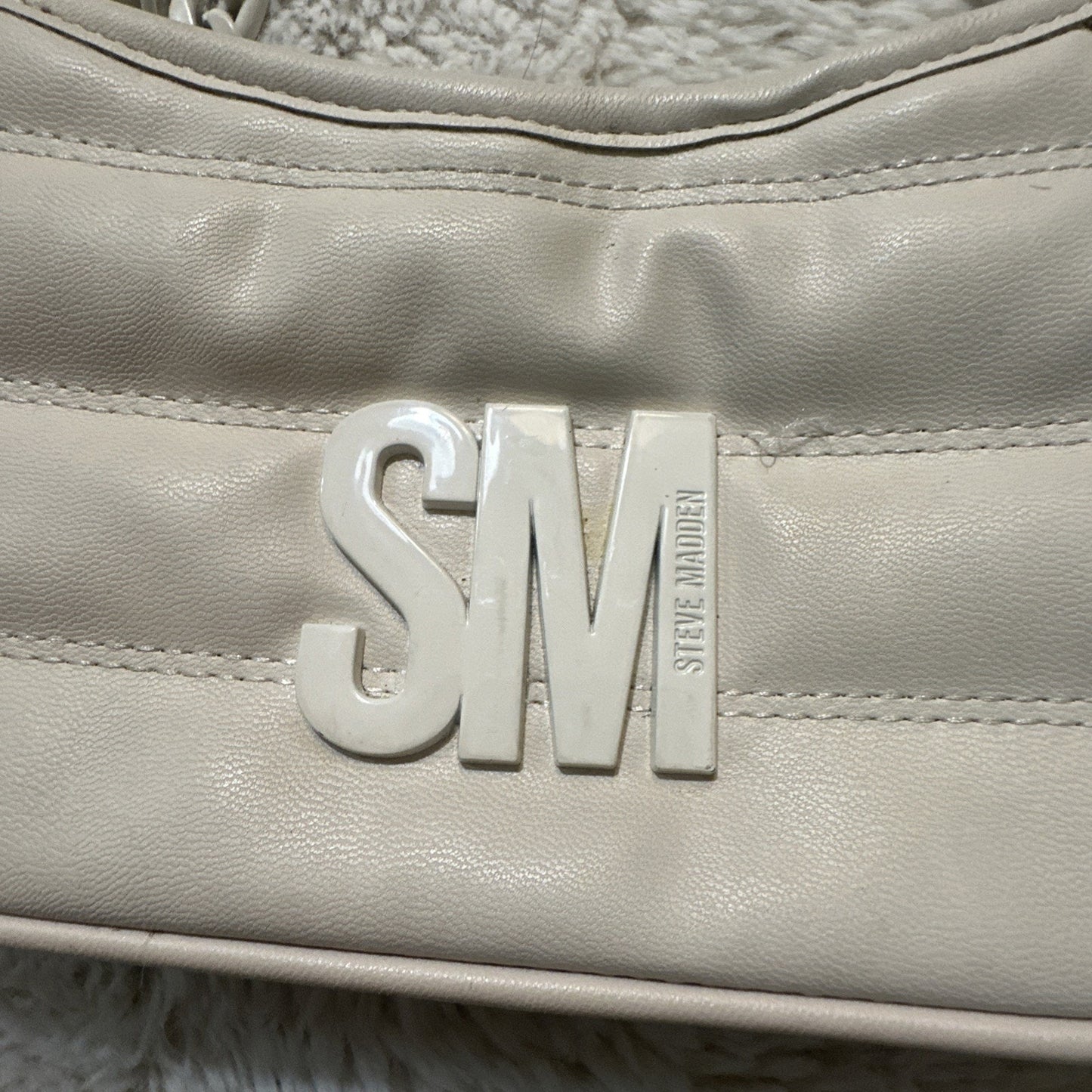 Steve Madden White Faux Leather Crossbody Bag Purse SM Monogram Logo White Y2K
