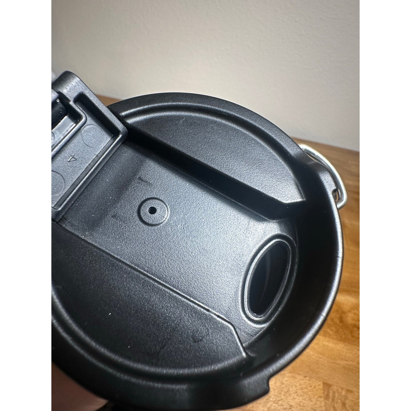 Starbucks Stanley Cup 20 oz. Veterans Army Green LIMITED EDITION | B12