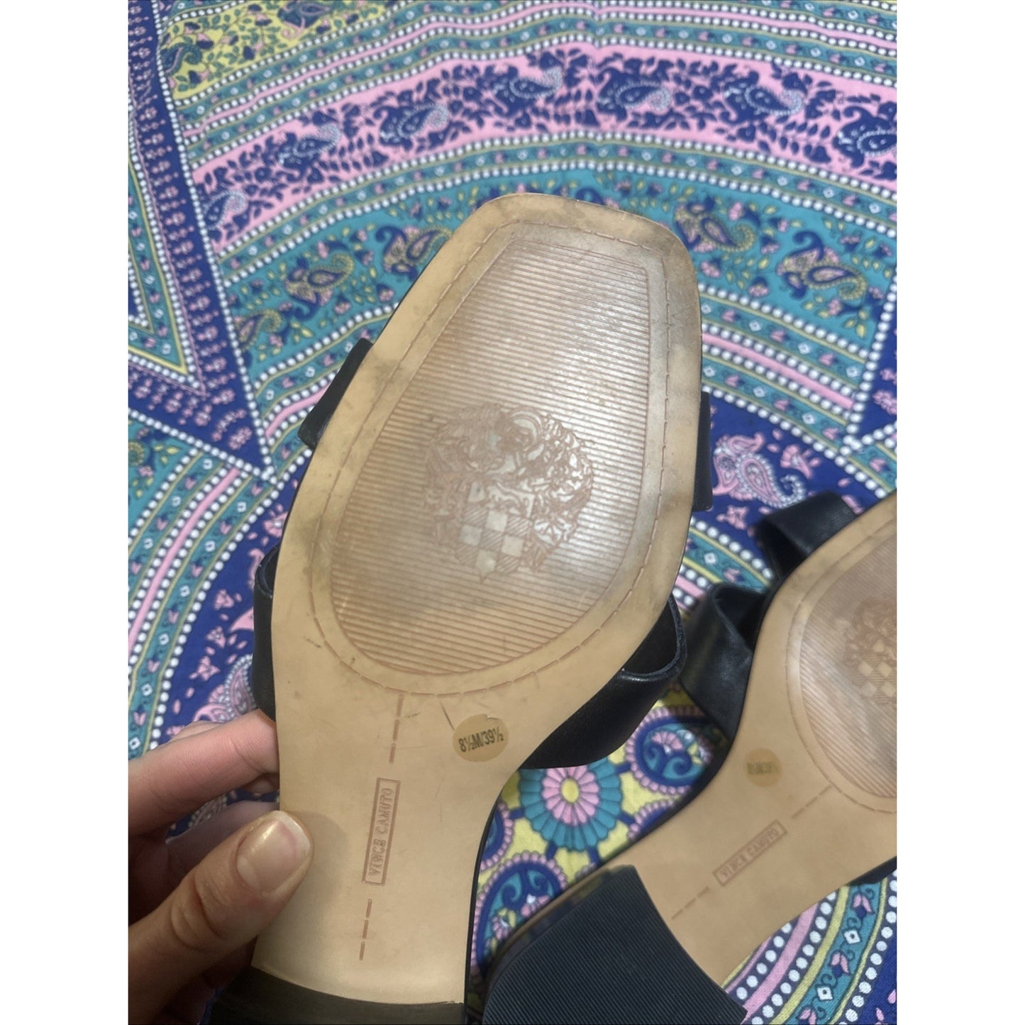 Vince Camuto Strappy Leather Slip on Sandals Gold Accents Heavy Heel Size 8.5