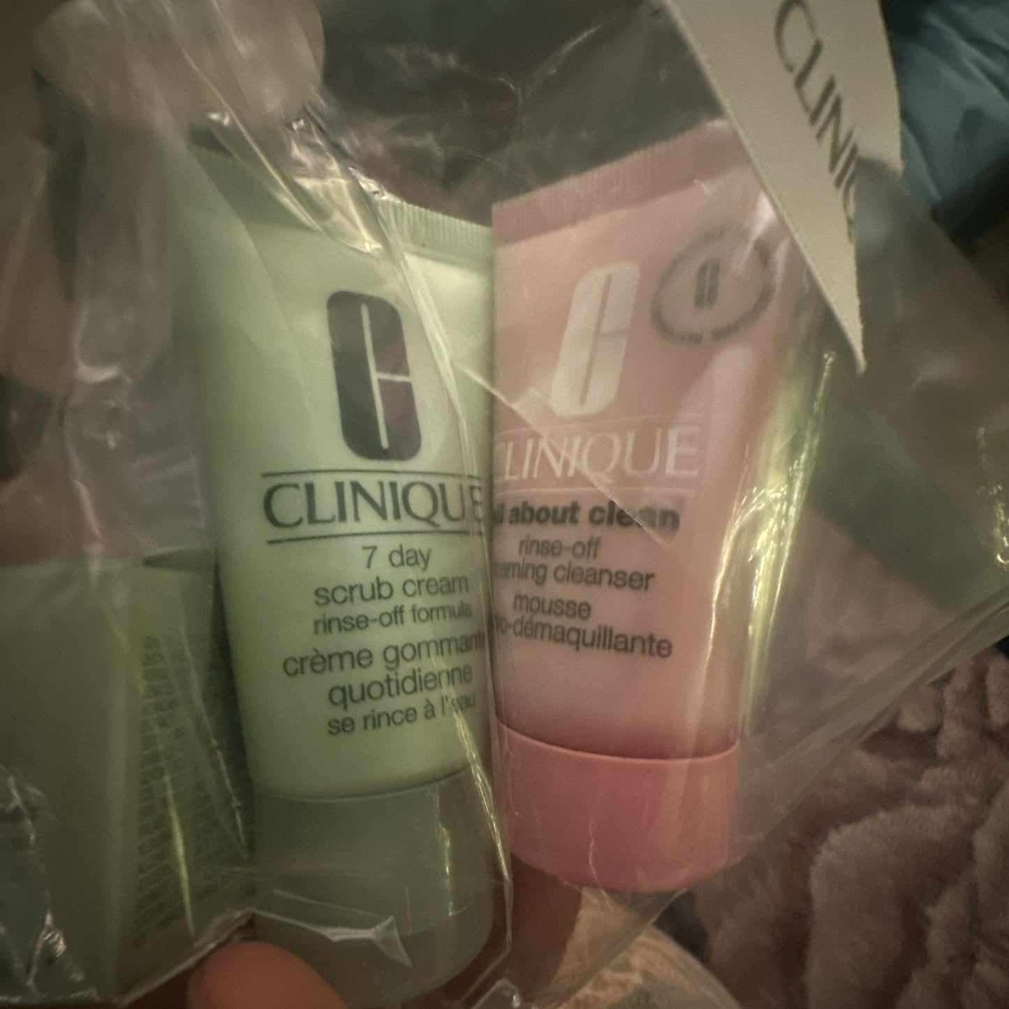 Clinique Gift Set Bag of 3 Ribbon Eye Cream Scrub Cleanser Travel Size