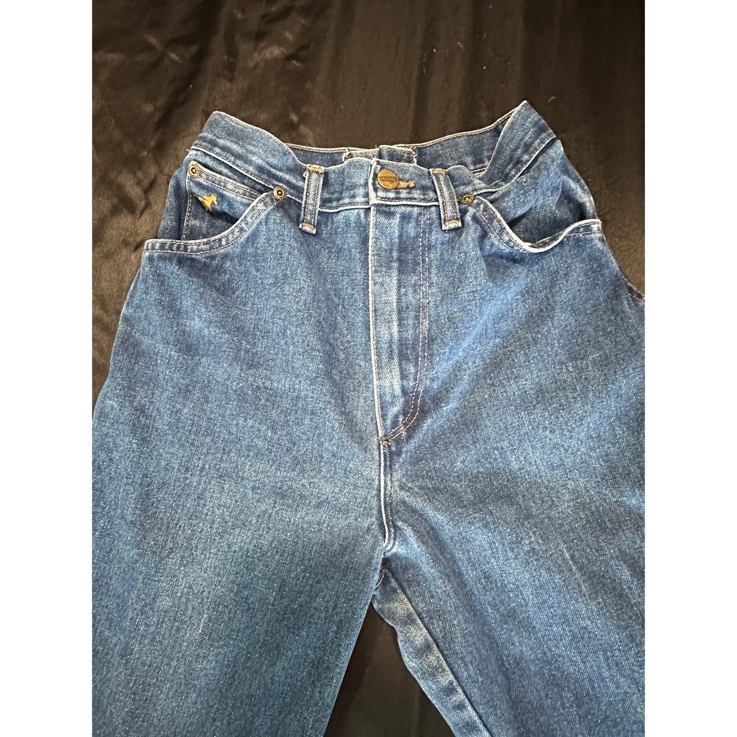 Wrangler Womens Vtg High-Waisted Jeans Size 8 Medium Wash Denim 24x26