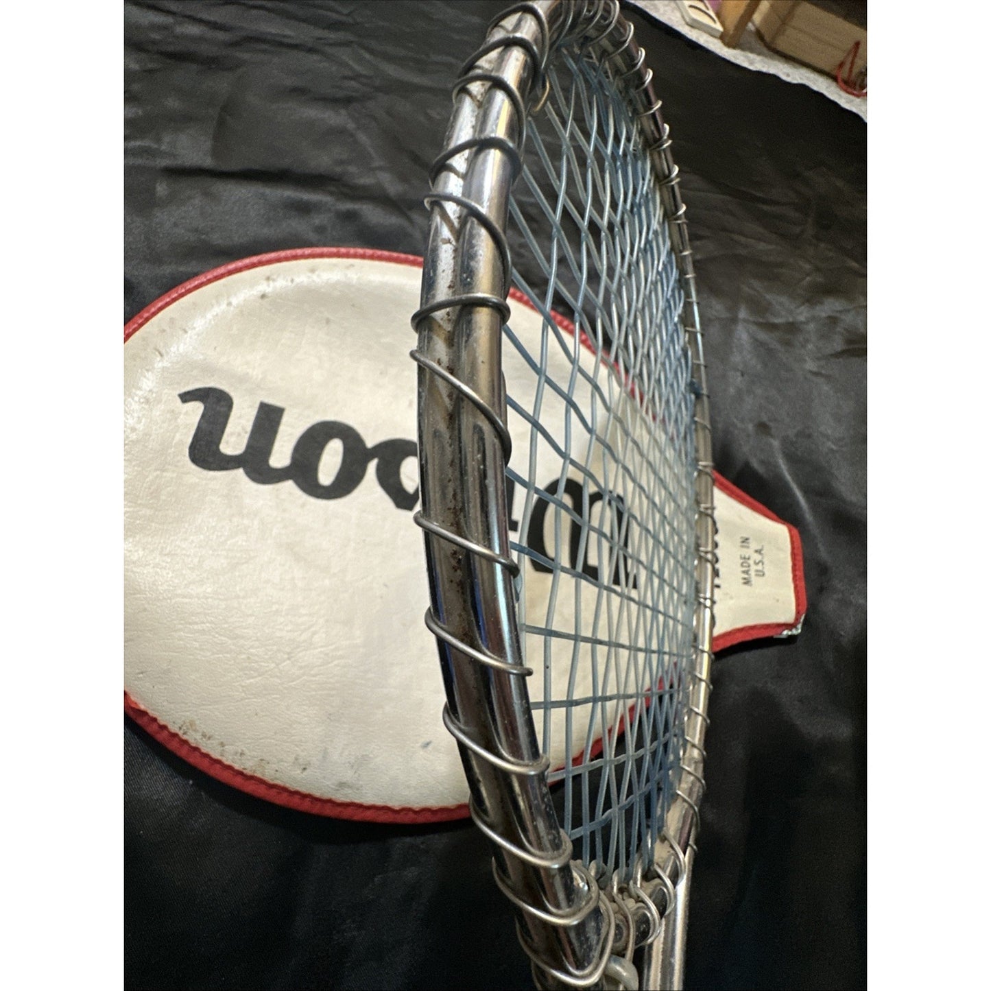 Wilson Vtg Tennis Racket T2000 Leather Handle 4 1/2" Great Condition! 1Z01