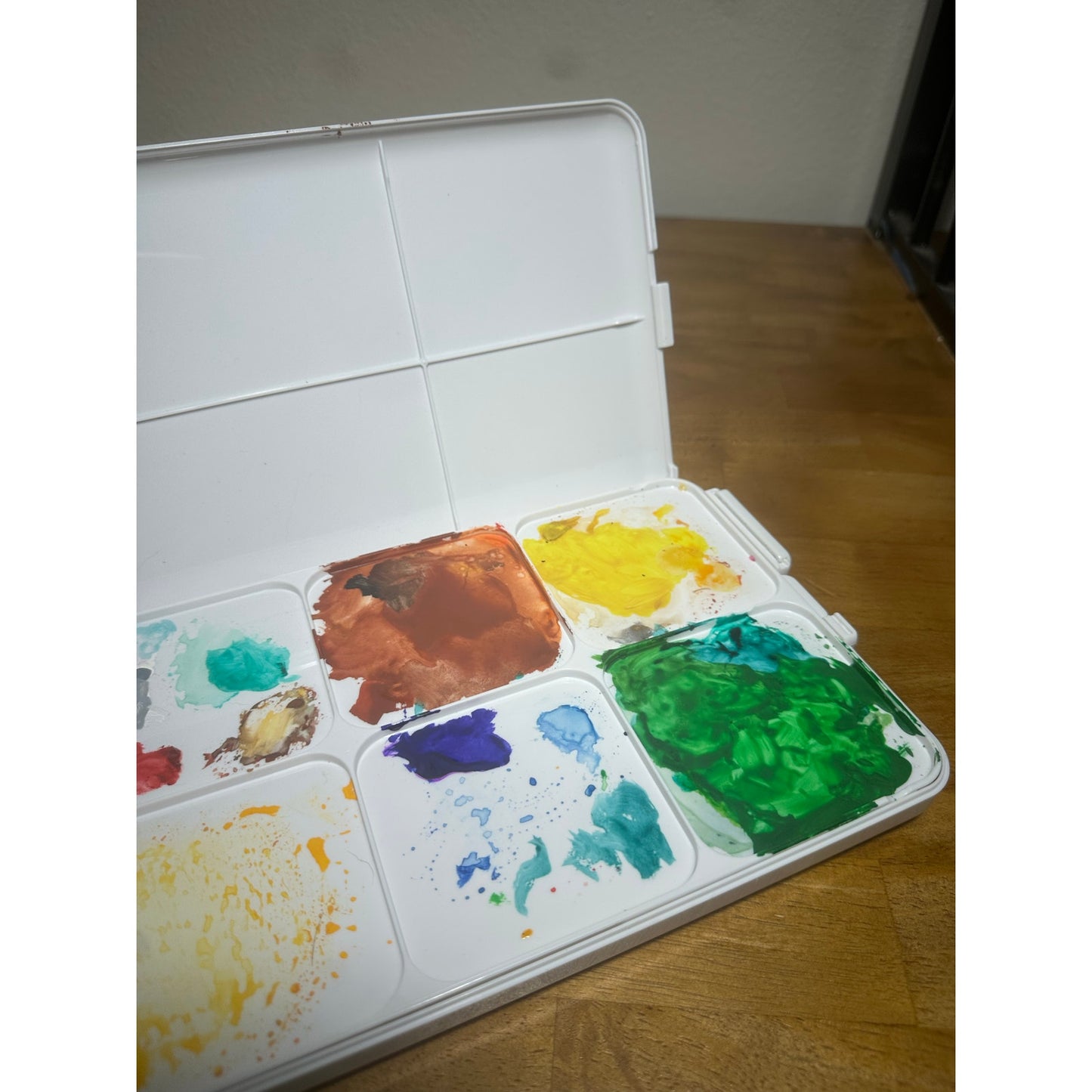 Sakura Koi Water Colors Travel Studio Set 72 Colors Pre-Owned NO BRUSHES | E7