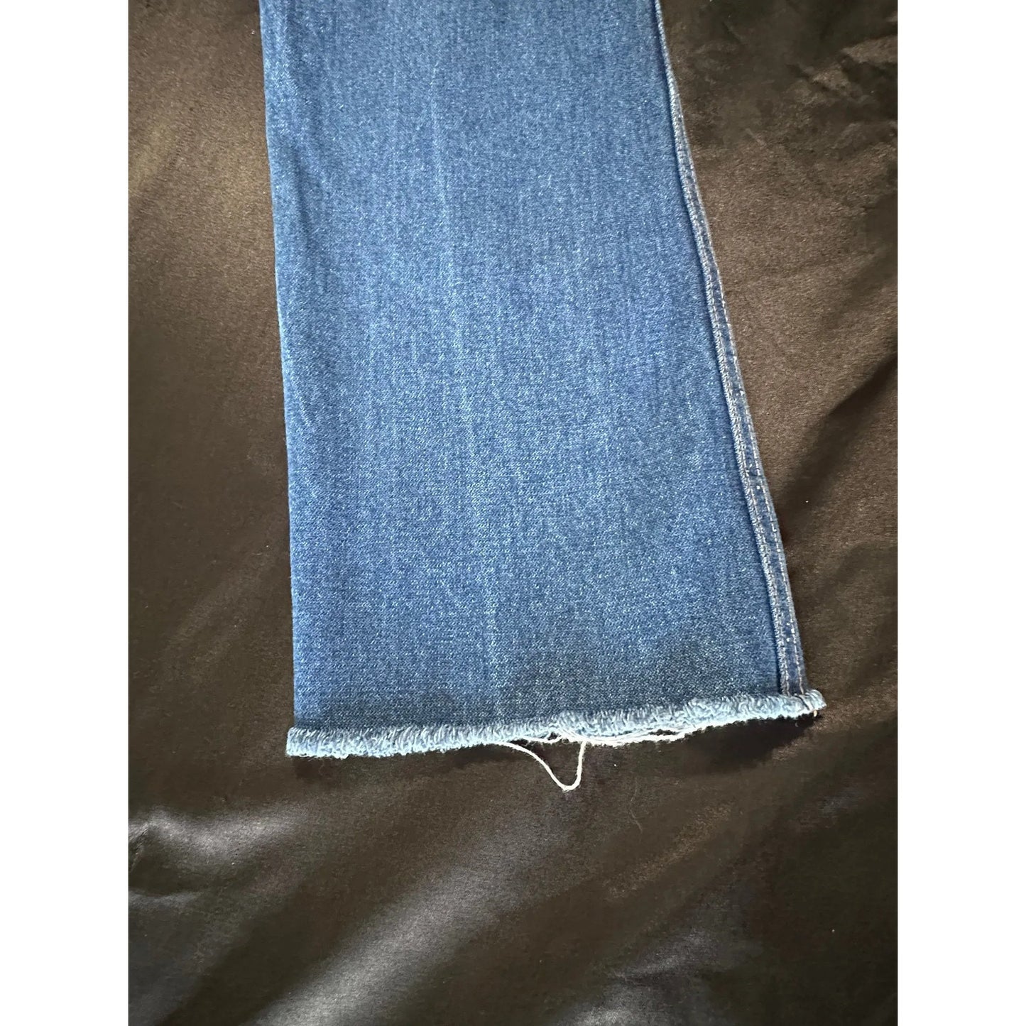 Wrangler Womens Vtg High-Waisted Jeans Size 8 Medium Wash Denim 24x26