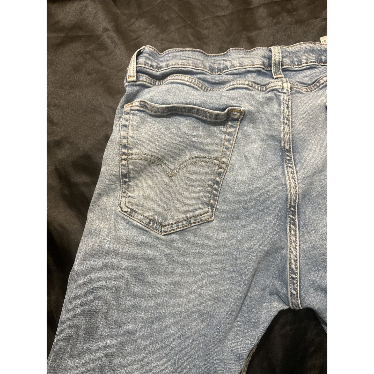 Levi's 505 Mens 36x32 Blue Denim Jeans Lightwash Cotton 1D08