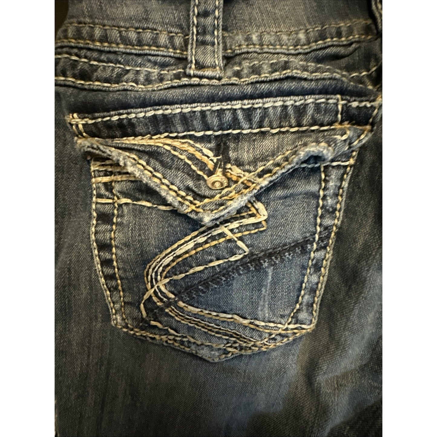 Silver Jeans Y2K Fashion Distressed Women's 30x32 Embroidered Bootcut Fair 1B26