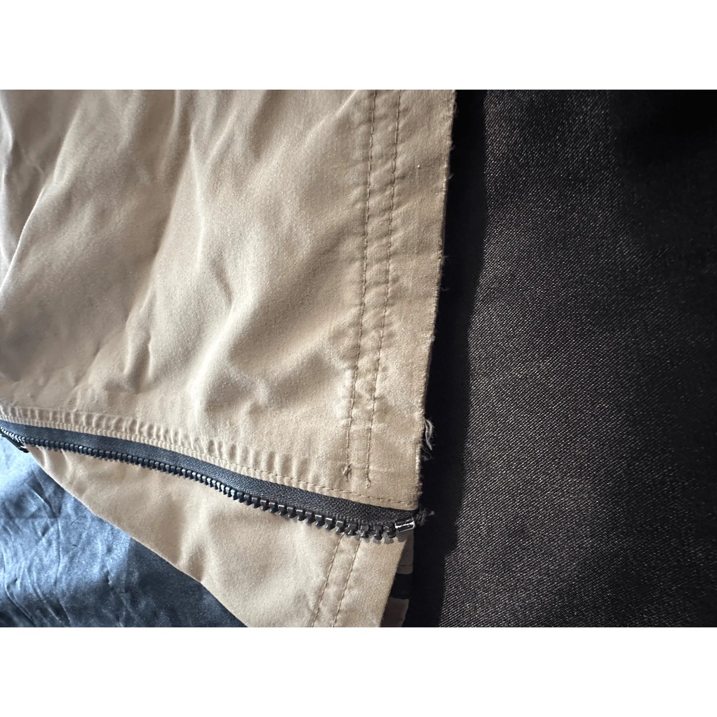 Woolrich Mens Vintage Wind Pants Size L 34x31 Tan Khaki Nylon Zip Ankle