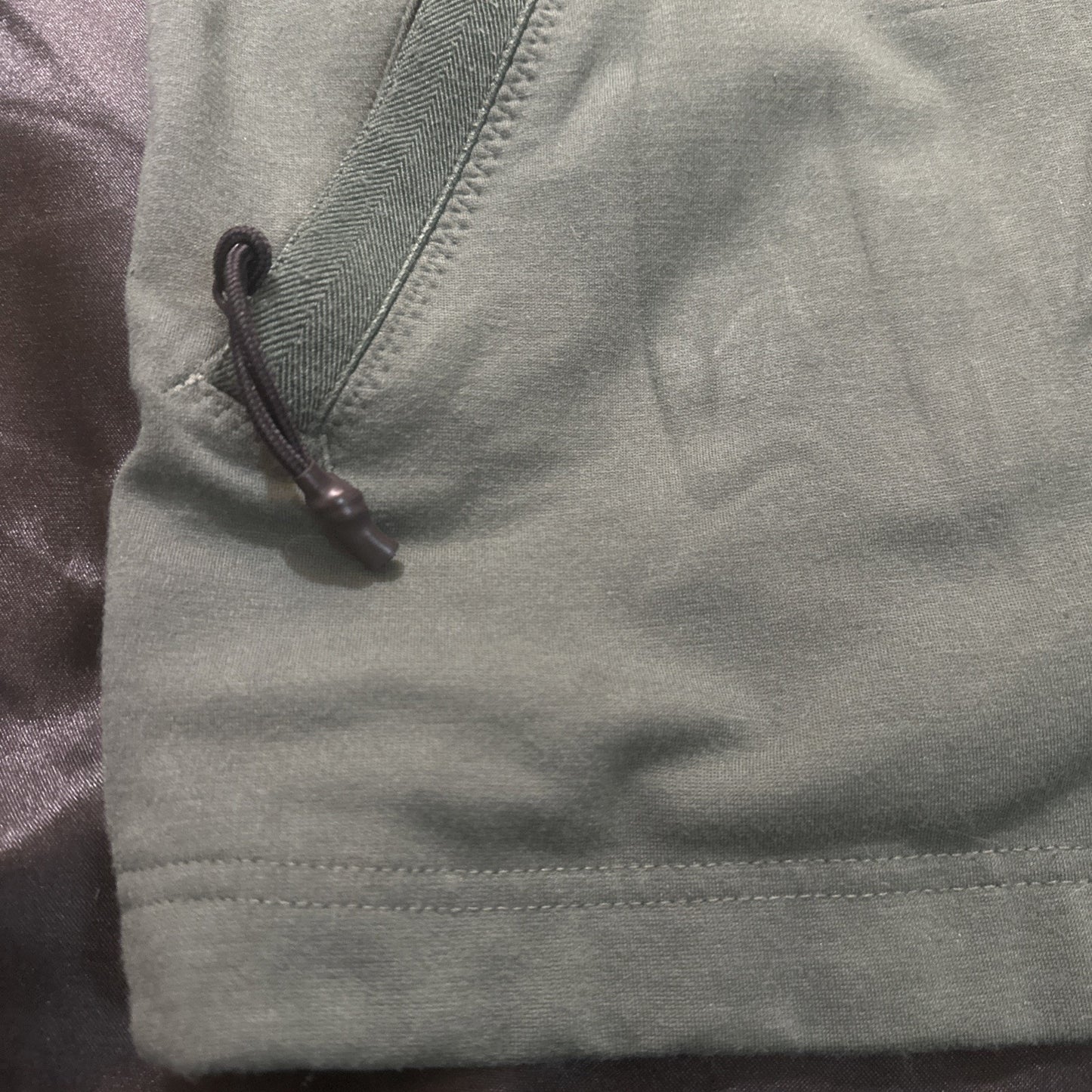 Nike Full Zip Thick Athletic Jacket RARE Mens L 23" Olive Green Zip Pockets 1A12