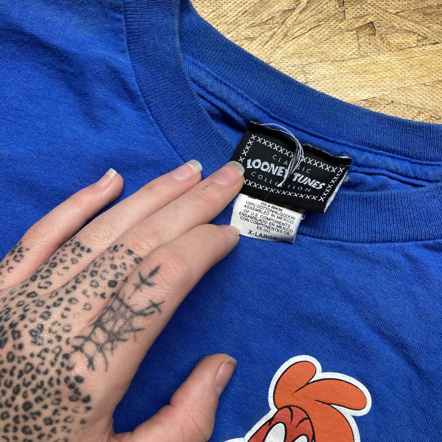 Vtg y2k Chicks Dig Me Humor T-Shirt XL Blue Long Sleeve Funny Dirty Joke A11
