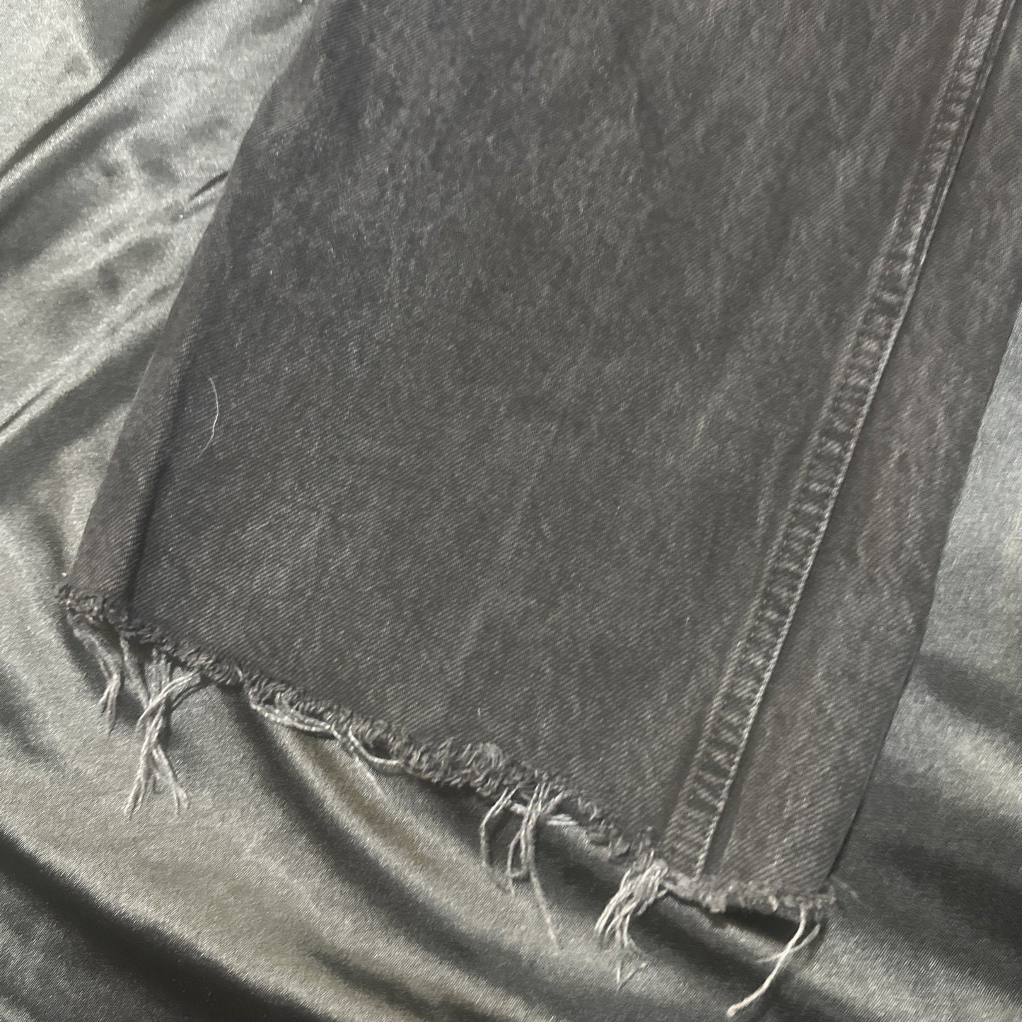 Zara High Rise Black Denim Jeans Cotton Sz 8 Turkey Straight Distressed 29x30