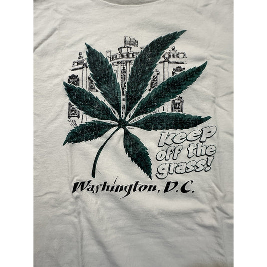 Delta T Shirt “Keep Off The Grass” Washington DC White XL Good