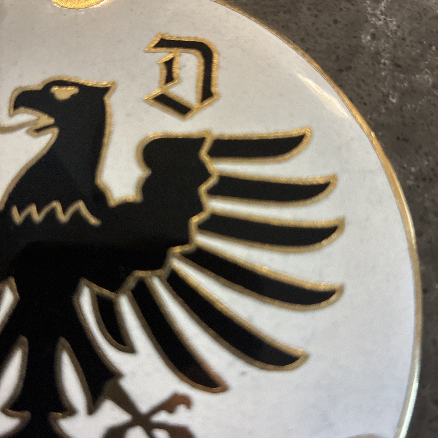 ADAC EAGLE GERMAN BADGE CAR GRILL EF WEIDMANN FRANKFURT EMBLEM METAL ENAMEL B1