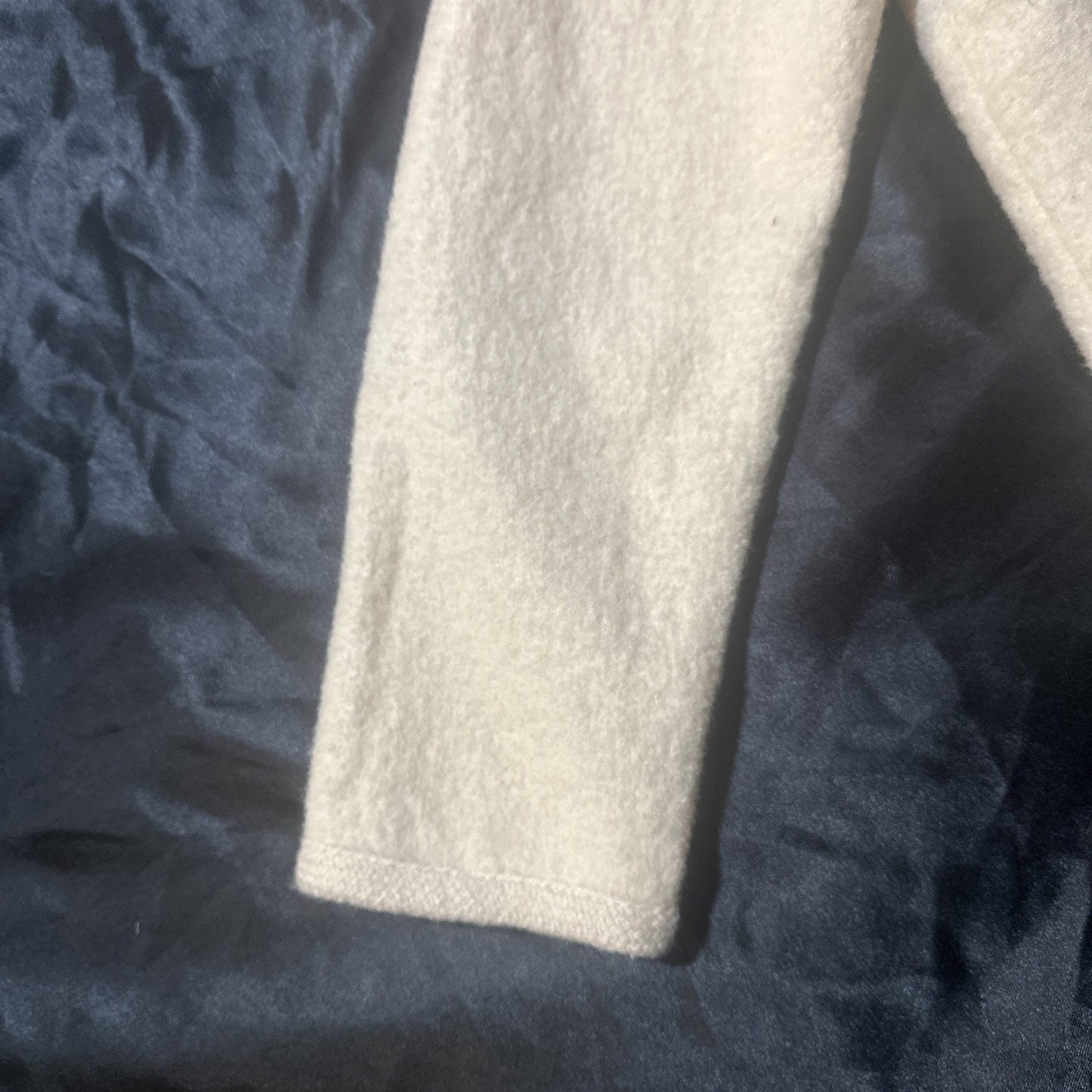 Vtg Wool Cardigan Sweater Women’s XS PTP 17.5 Long Sleeve Button Front Abalone