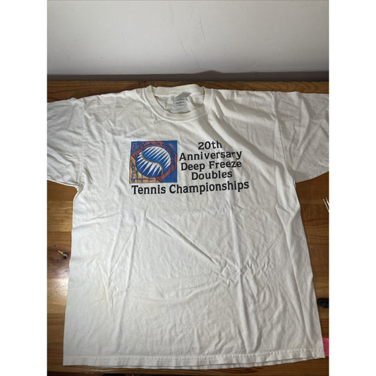 20th Anniversary Tennis Championship Graphic White Gildan XL T Shirt B6