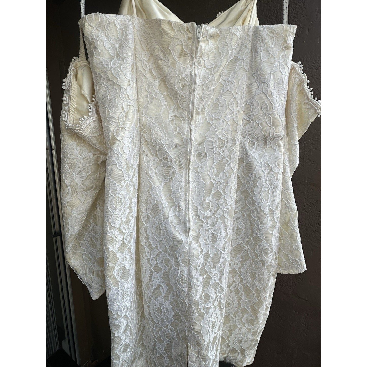 True Vtg Steppin Out Dress White Lace Glitter Detached Sleeves Size 11 USA Made