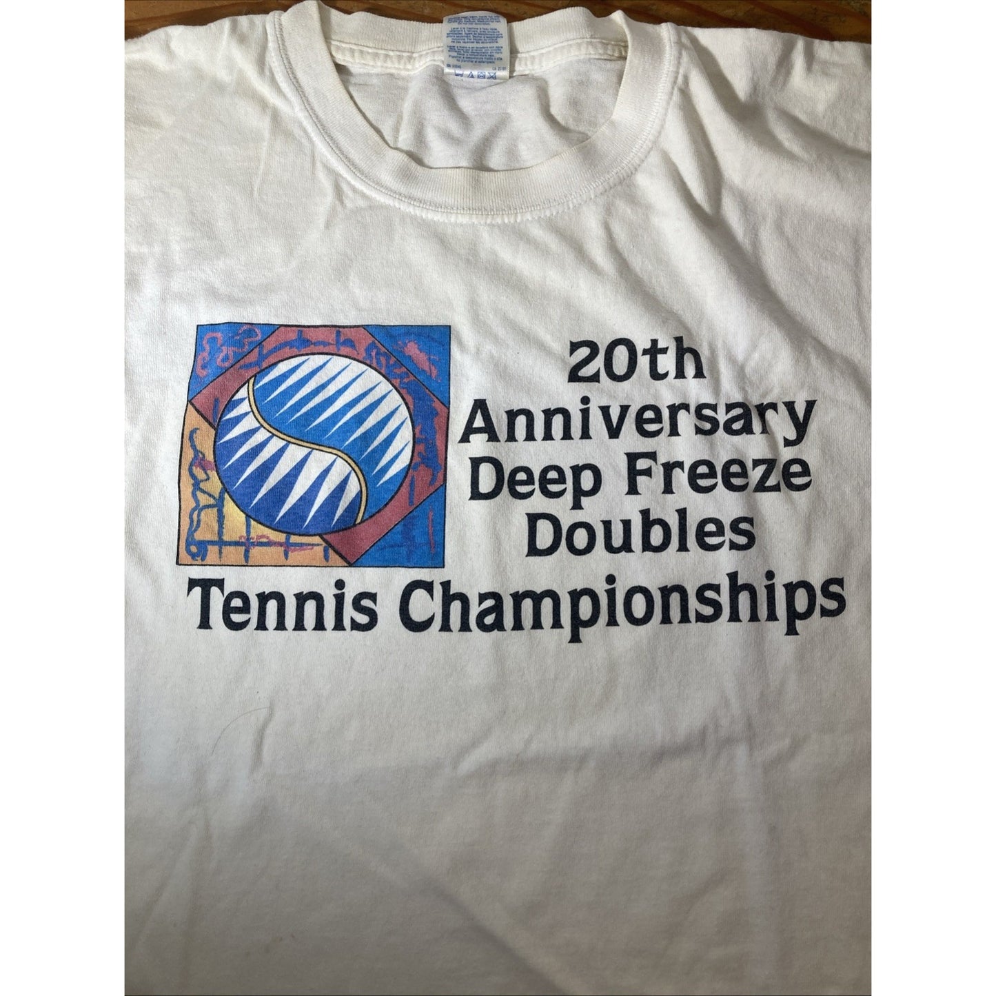 20th Anniversary Tennis Championship Graphic White Gildan XL T Shirt B6