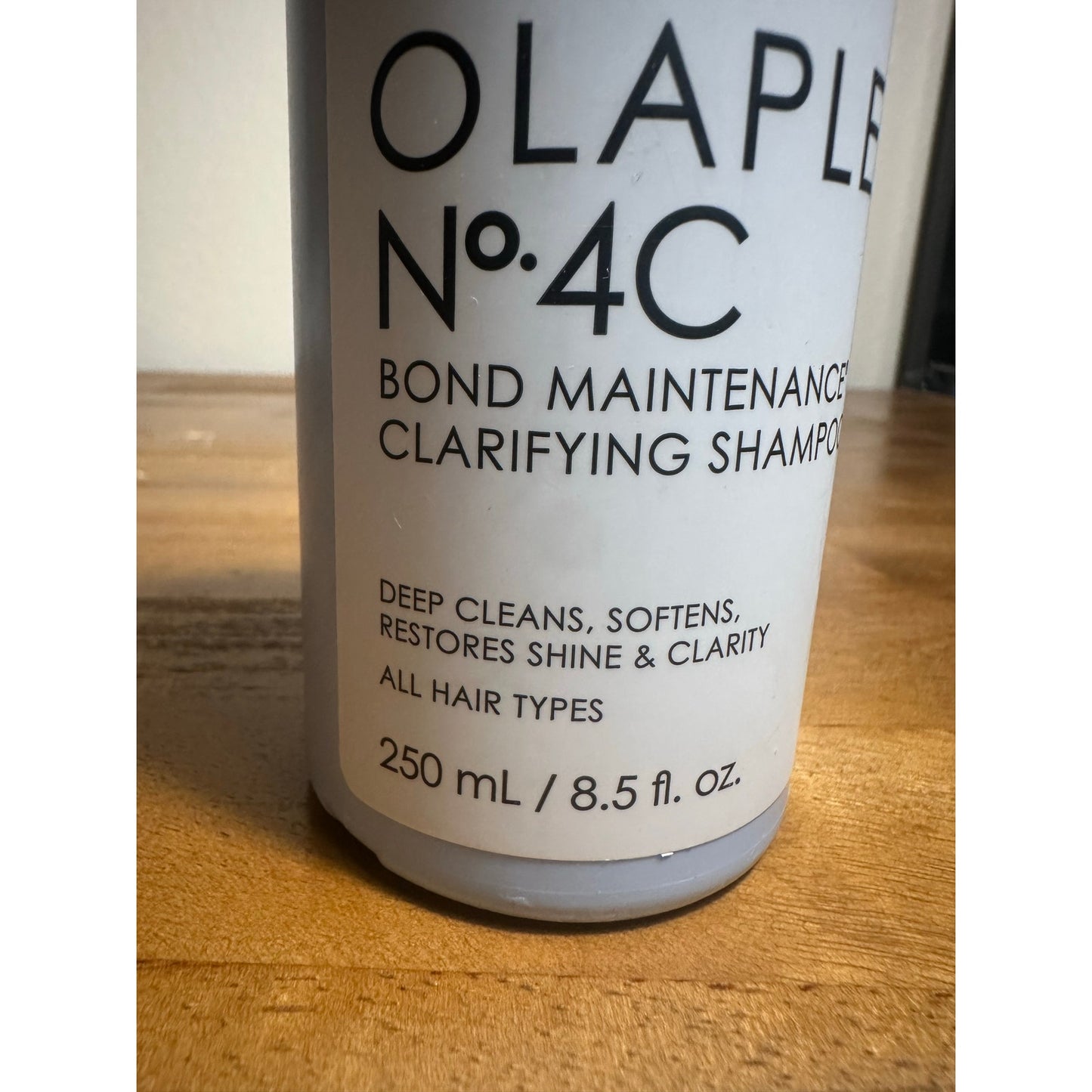 Olaplex No.4C Bond Maintenance Clarifying Shampoo 8.5 fl oz SEALED | E8