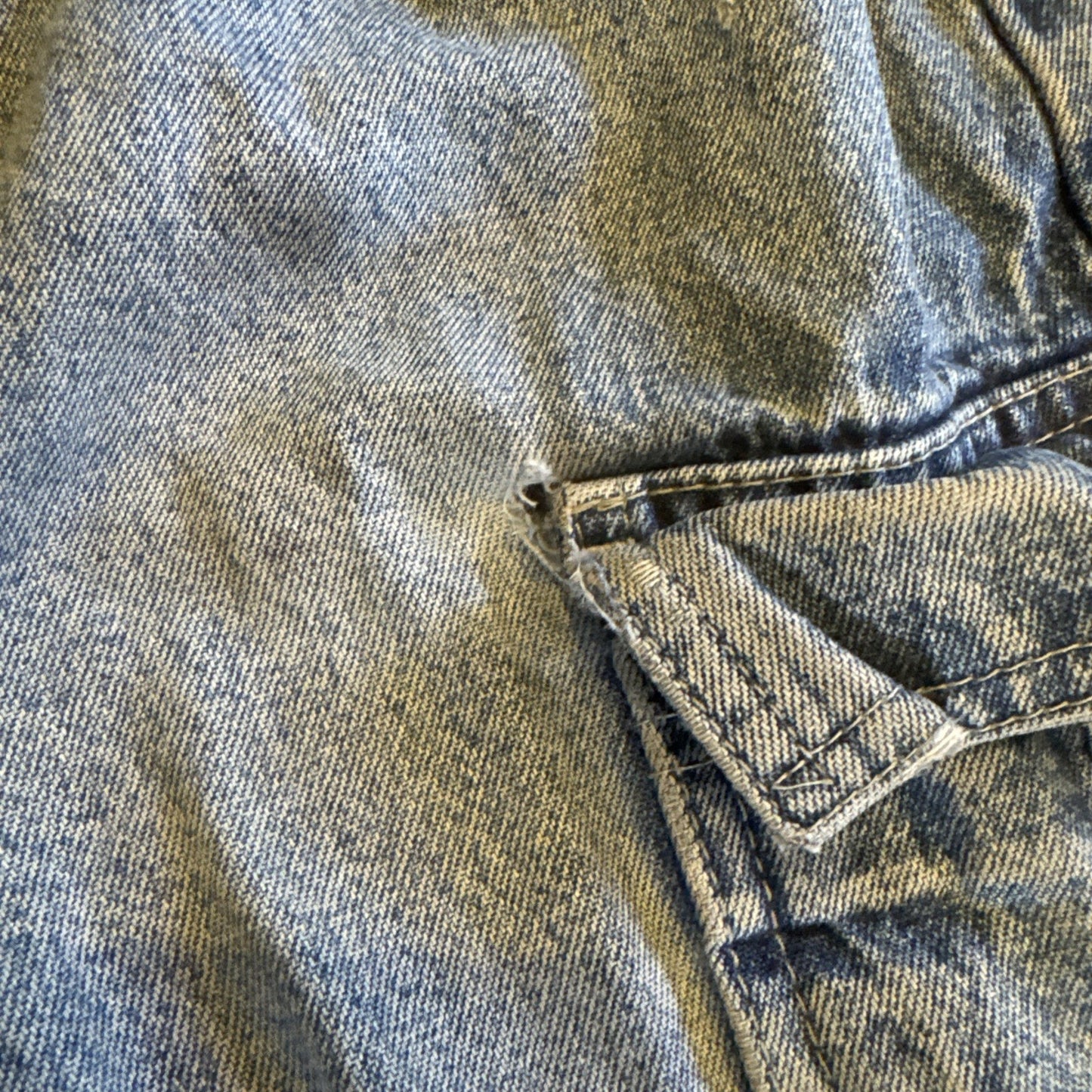 Wrangler Cargo Jeans Men Size 32x32 Pockets Straight Leg E3