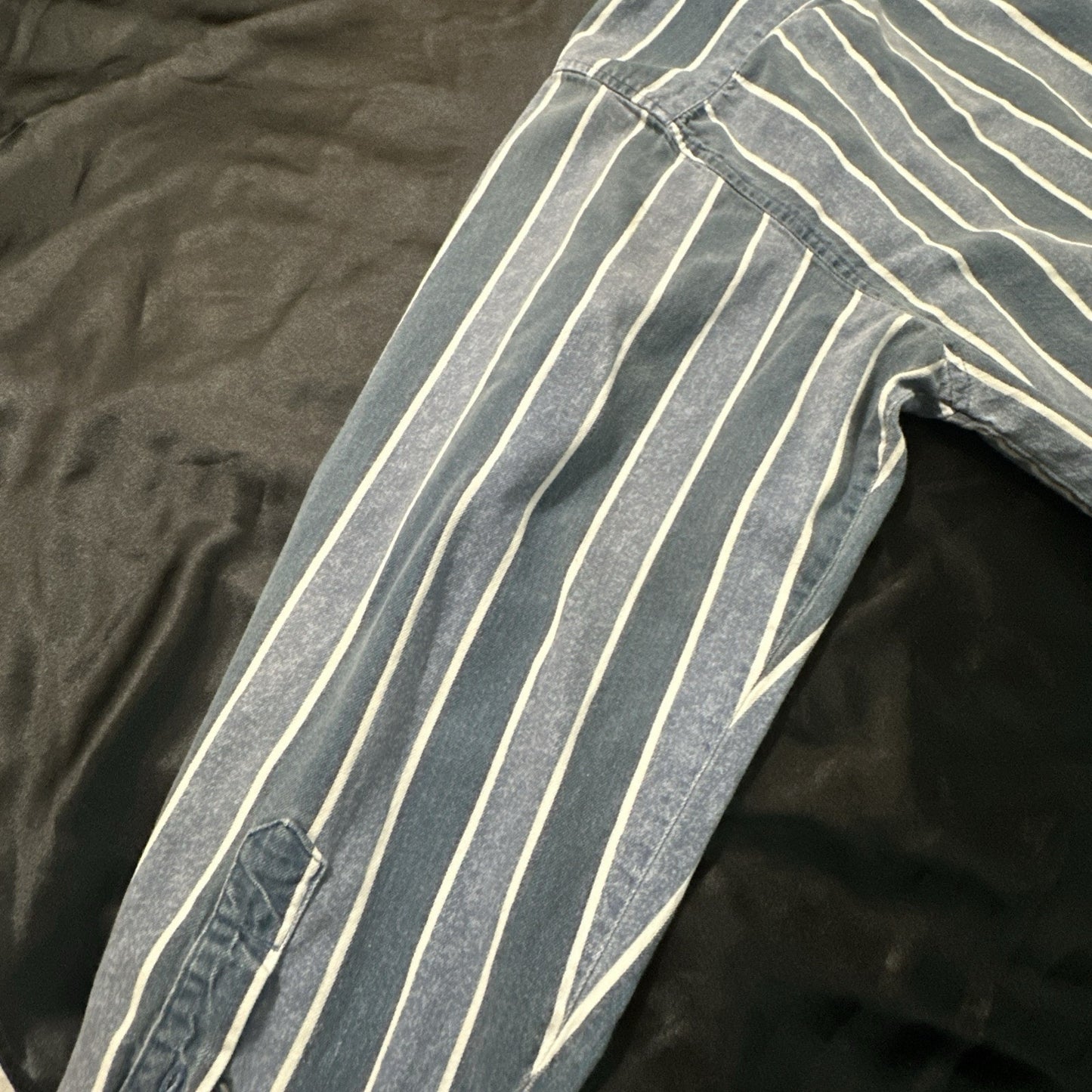 Vtg Heavy Cotton Button Down Shirt Blue Stripes L/XL 25" PTP High Quality 1A01